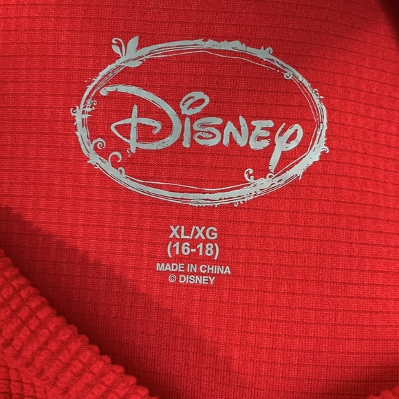 Disney Minnie Mouse sleep top. - Picture 3 of 4